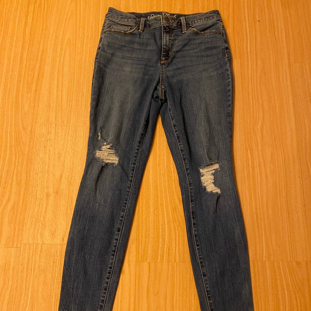 Universal Thread Jeans